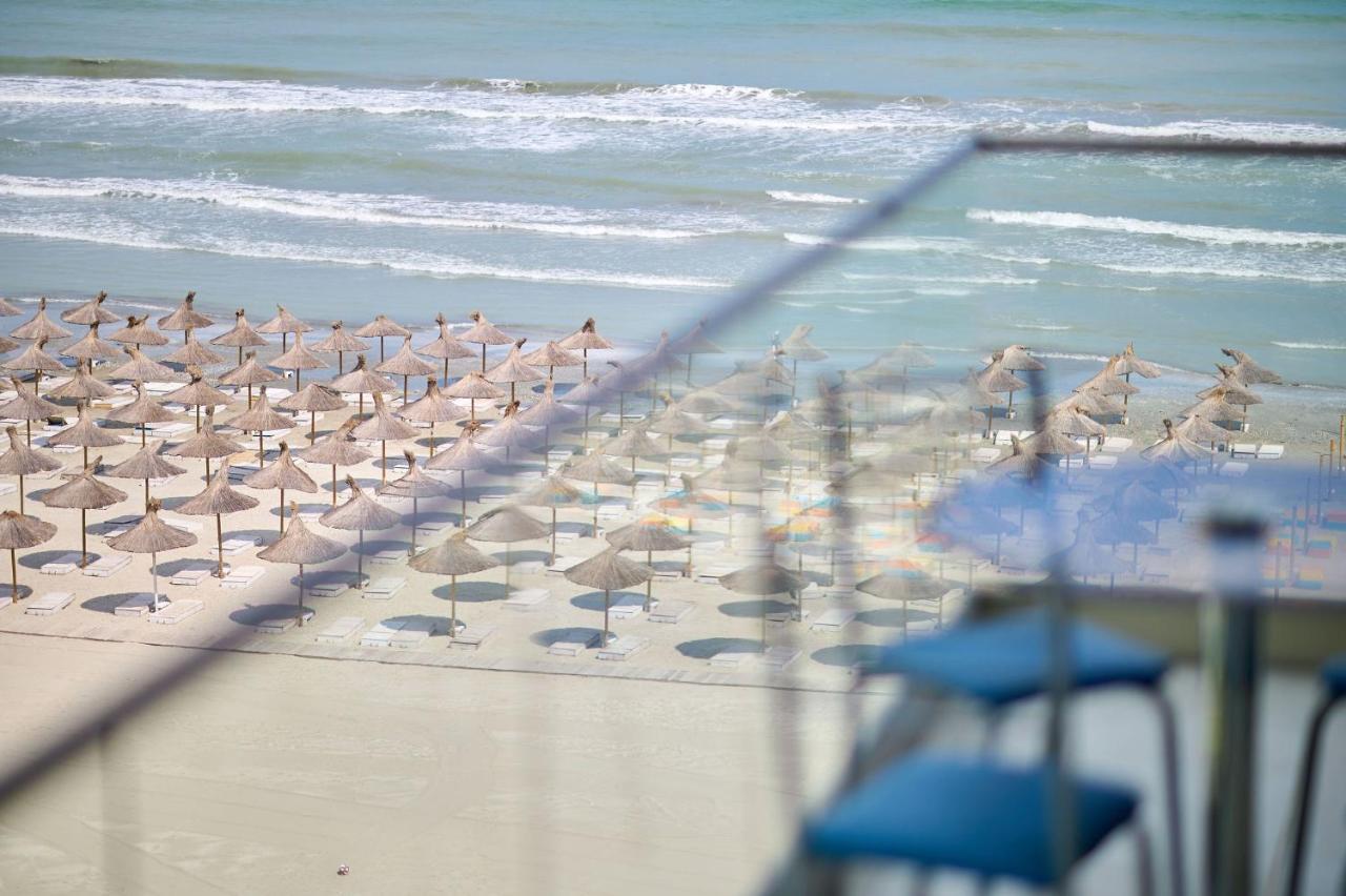 Crazy Sea View 2Br Apartment Spa Pools Resort- Parking Mamaia Dış mekan fotoğraf