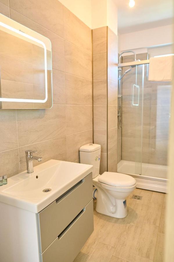 Crazy Sea View 2Br Apartment Spa Pools Resort- Parking Mamaia Dış mekan fotoğraf