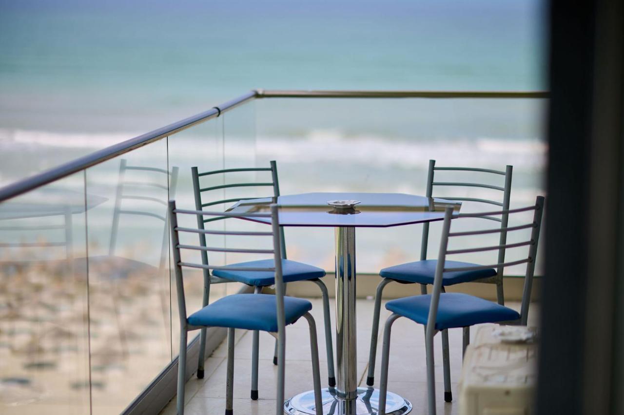 Crazy Sea View 2Br Apartment Spa Pools Resort- Parking Mamaia Dış mekan fotoğraf